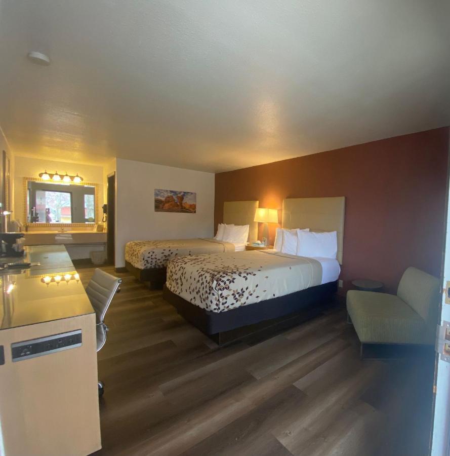 Adventure Inn Moab Bagian luar foto