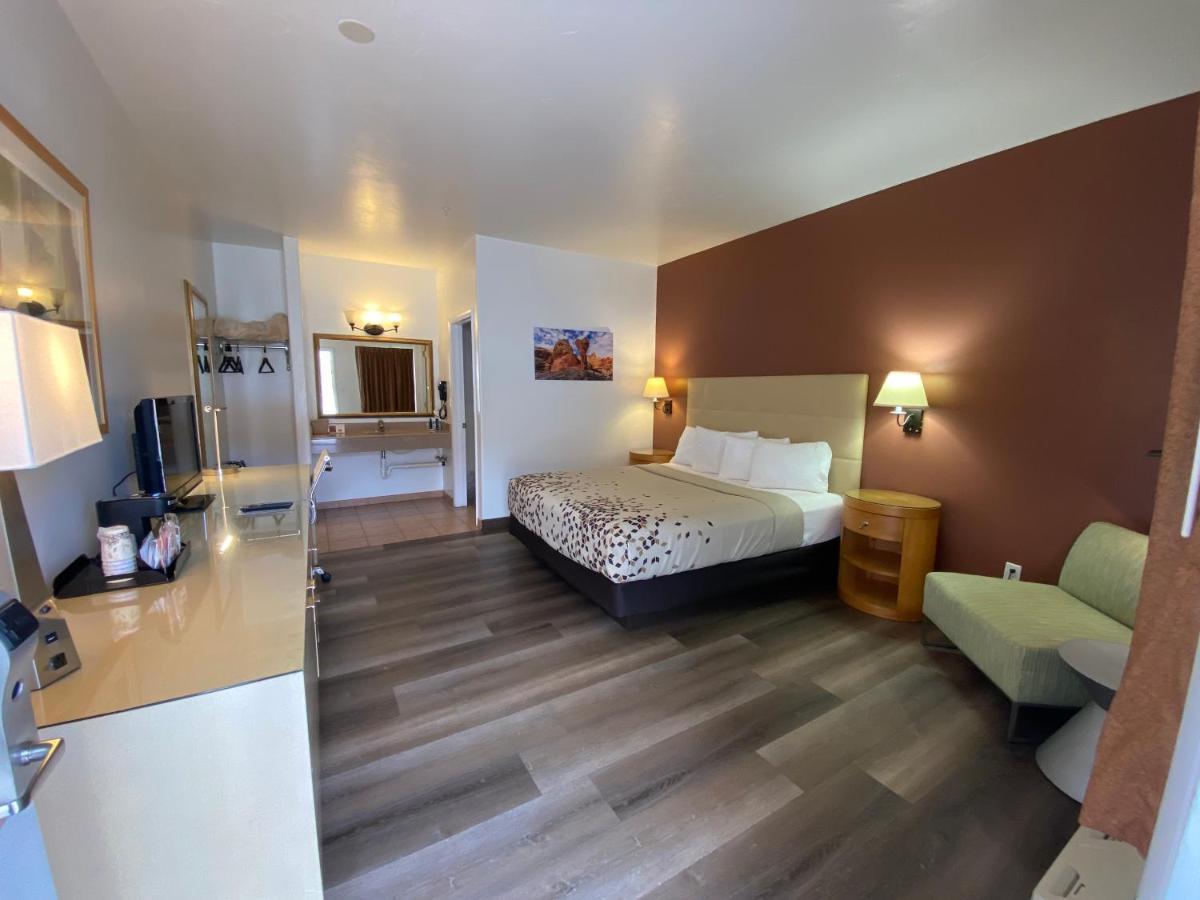 Adventure Inn Moab Bagian luar foto