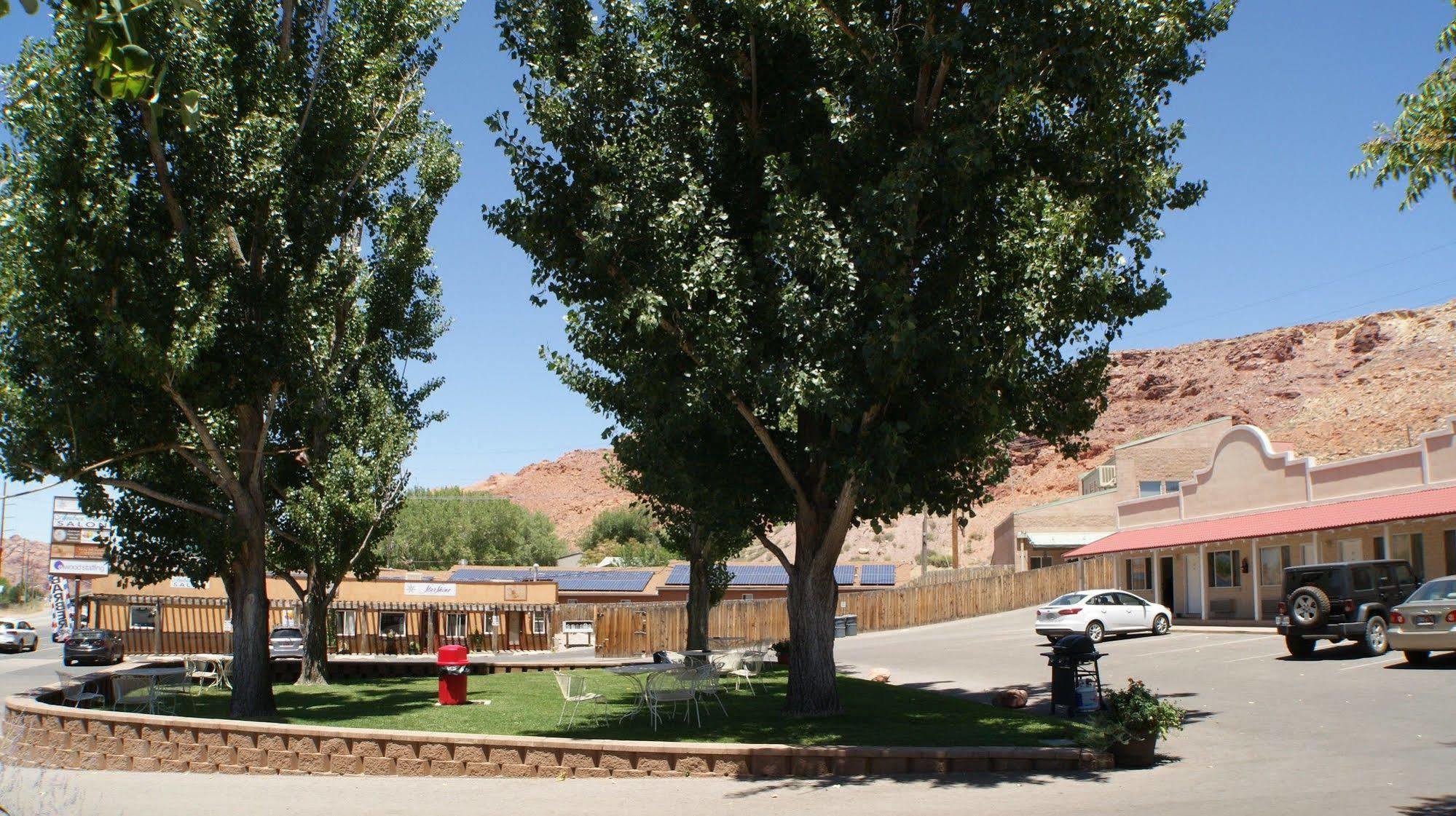 Adventure Inn Moab Bagian luar foto