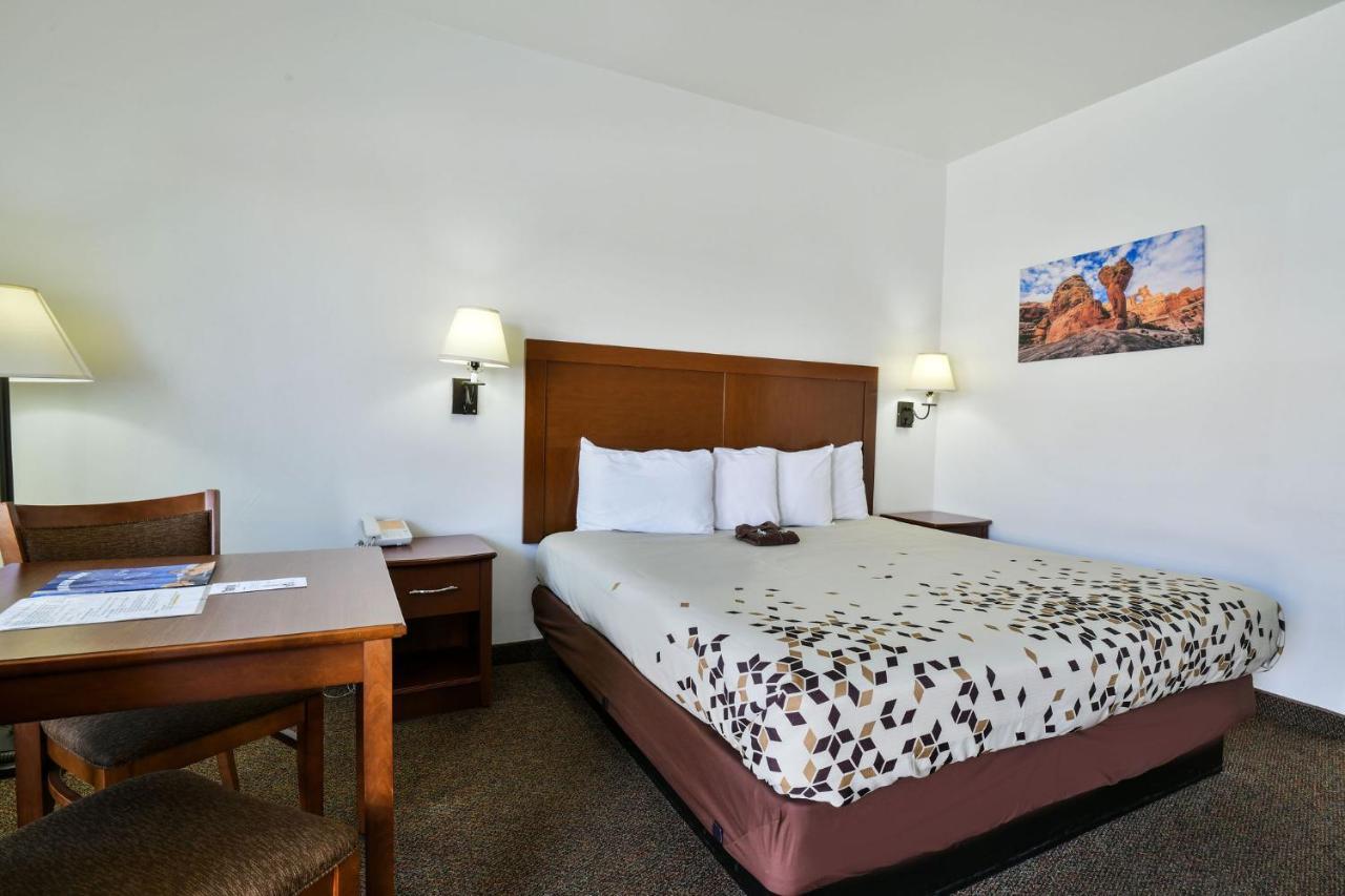 Adventure Inn Moab Bagian luar foto