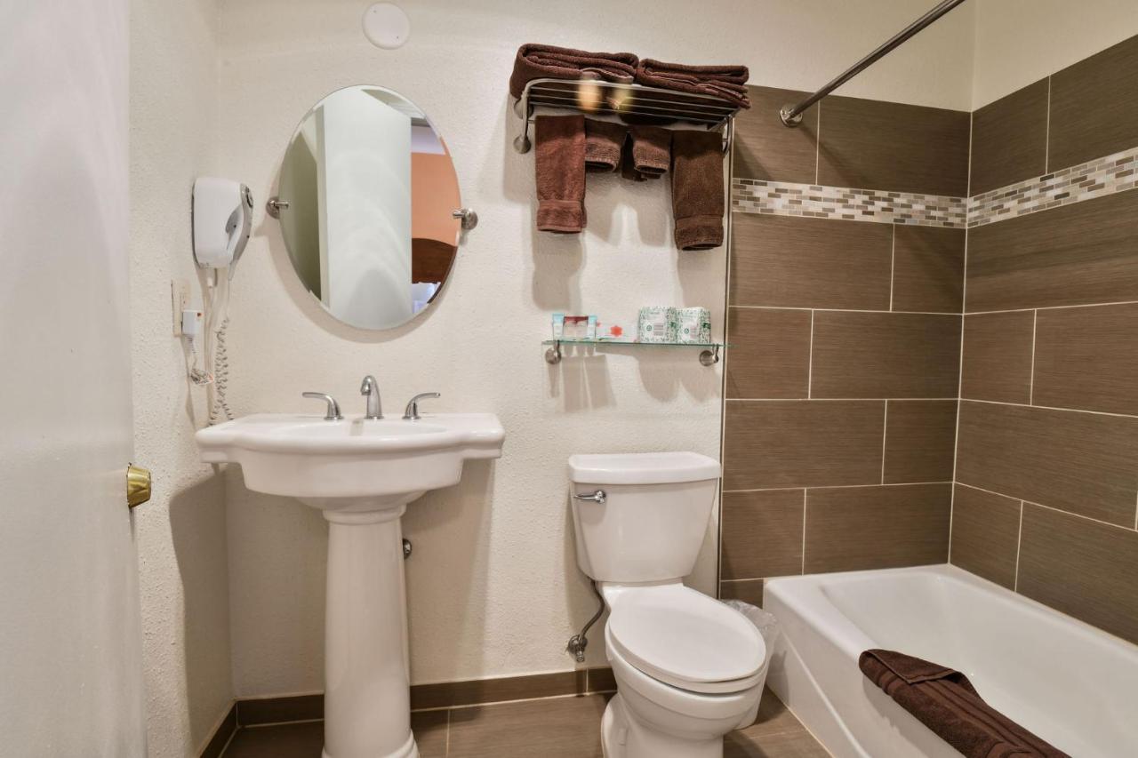 Adventure Inn Moab Bagian luar foto