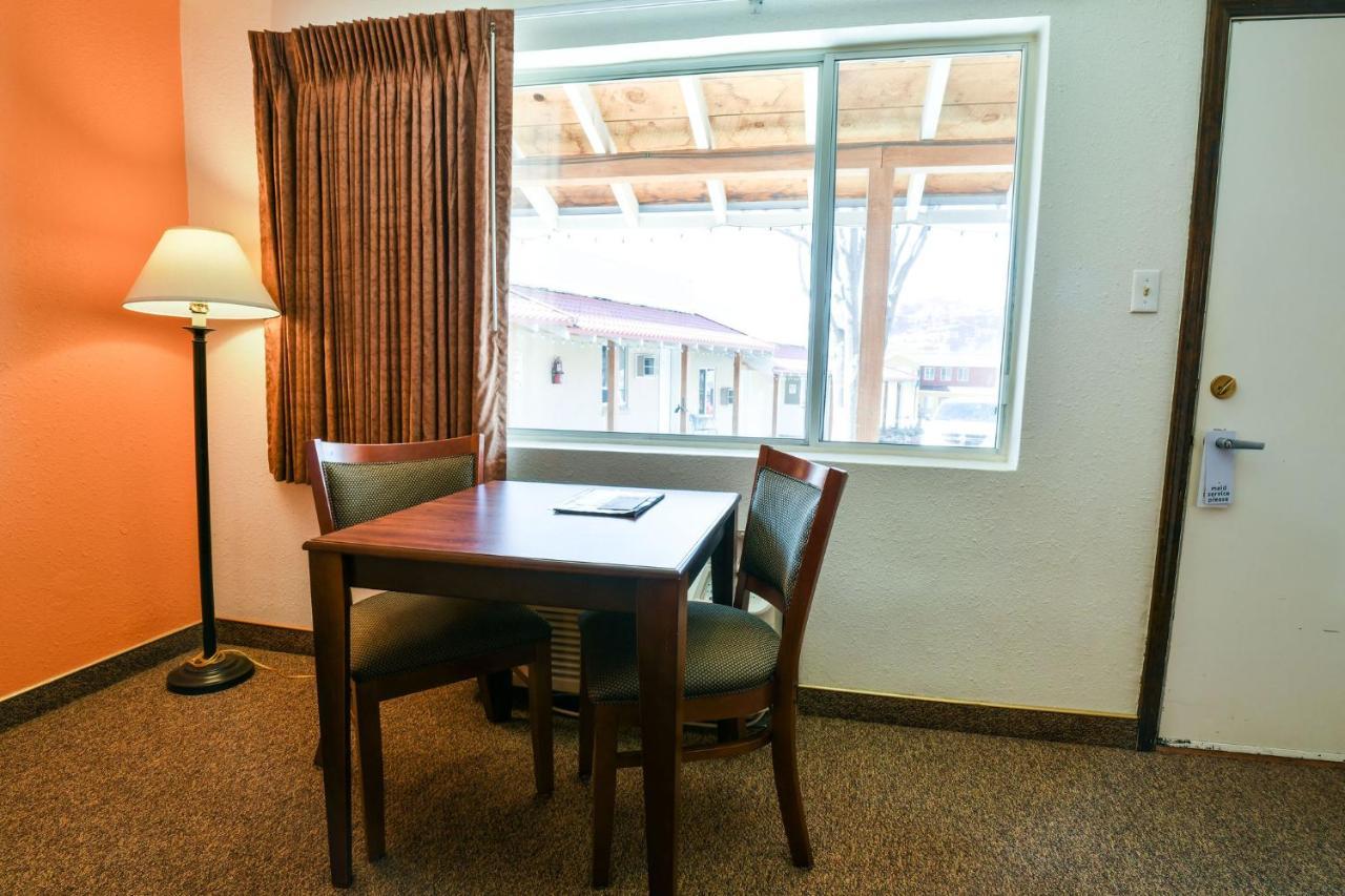 Adventure Inn Moab Bagian luar foto