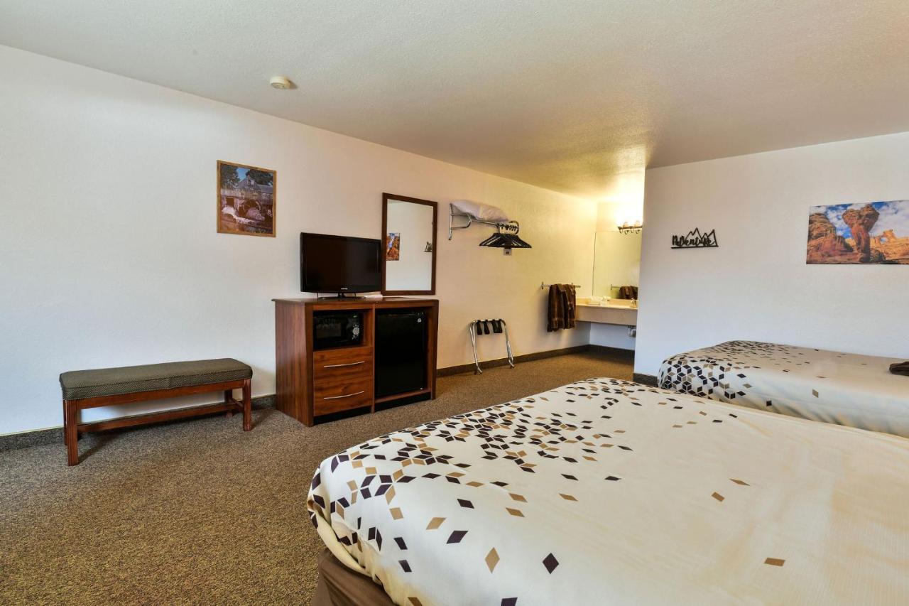 Adventure Inn Moab Bagian luar foto